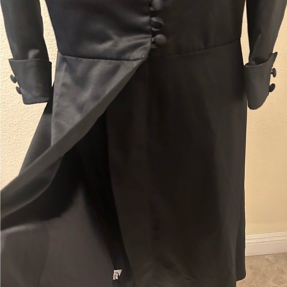 Black Double Breasted dress with Lapel Collar  3/4 sleeves, Fully lined - Picture 6 of 9